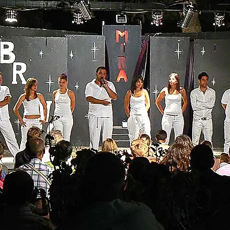 Mono B *